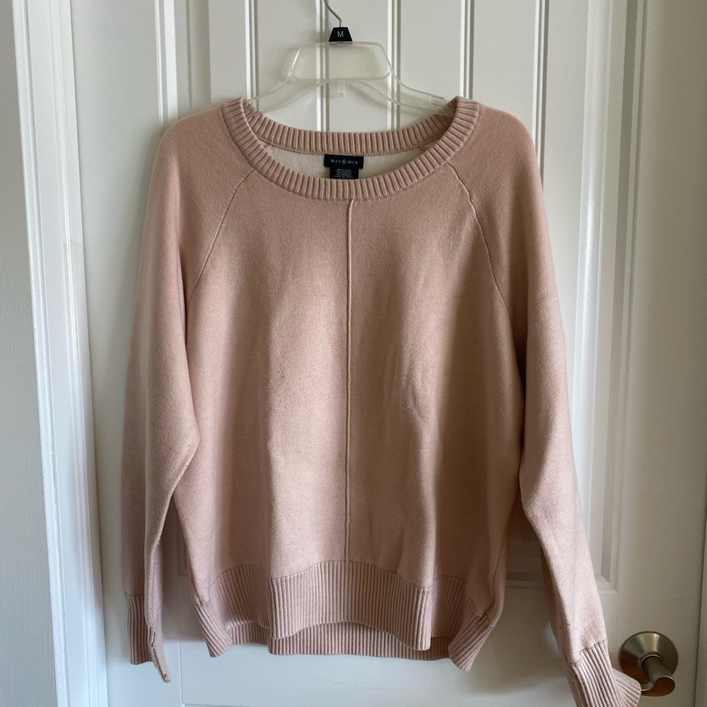 Pull over sweater